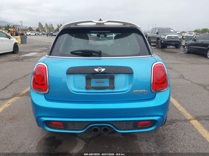 2015 Mini Hardtop Cooper S VIN: WMWXU3C58F2B58661 Lot: 44910035