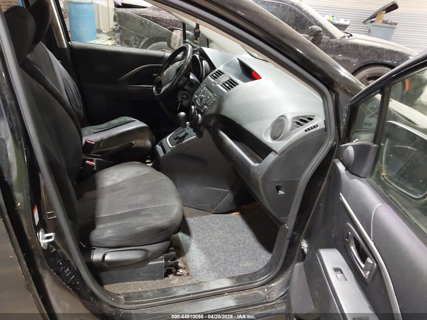 2012 Mazda Mazda5 Sport