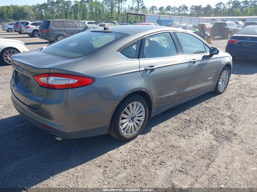 2014 Ford Fusion Hybrid S