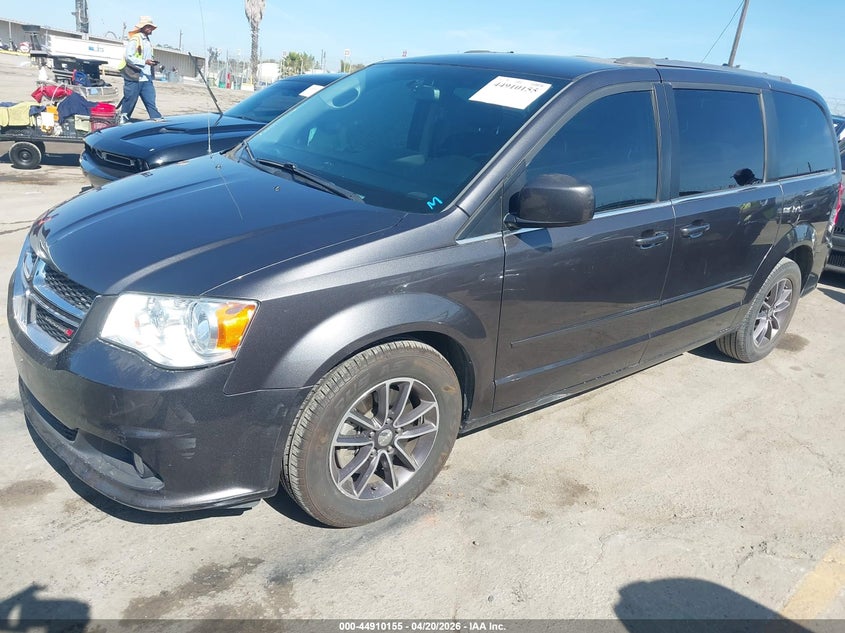 Vin: 2c4rdgcg8hr789920, lot: 45407524, dodge grand caravan sxt 20172