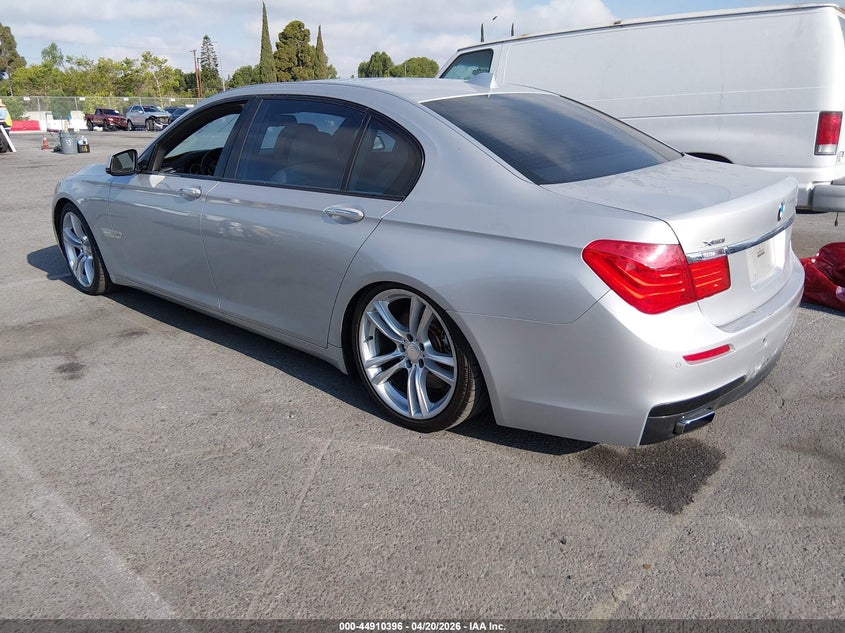 2011 BMW 750Li xDrive