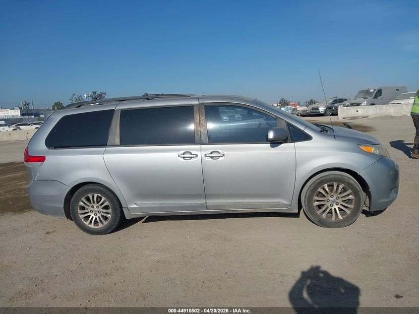 2012 Toyota Sienna 3.5 Xle V6 8 Passenger silver Lot 111044910502 Vin 5TDYK3DC0CS278904
