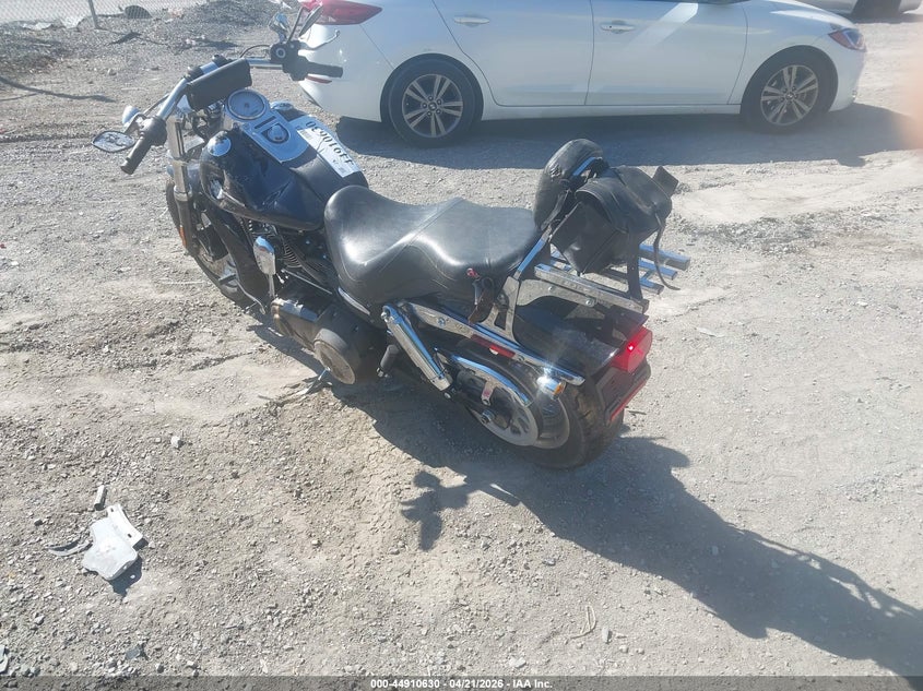 2009 HARLEY-DAVIDSON FXDF auction photo 3
