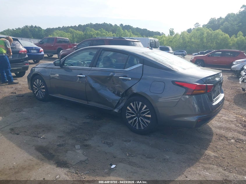 2025 Nissan Altima Sv Fwd