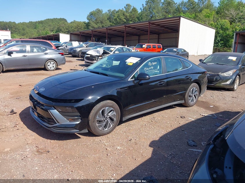 2026 Hyundai Sonata Hybrid Blue