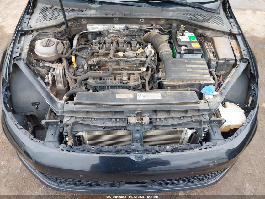 2015 Volkswagen Golf Gti 2.0T S 4-Door VIN: 3VW4T7AUXFM091056 Lot: 44910846