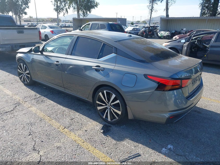 2019 NISSAN ALTIMA auction photo 3