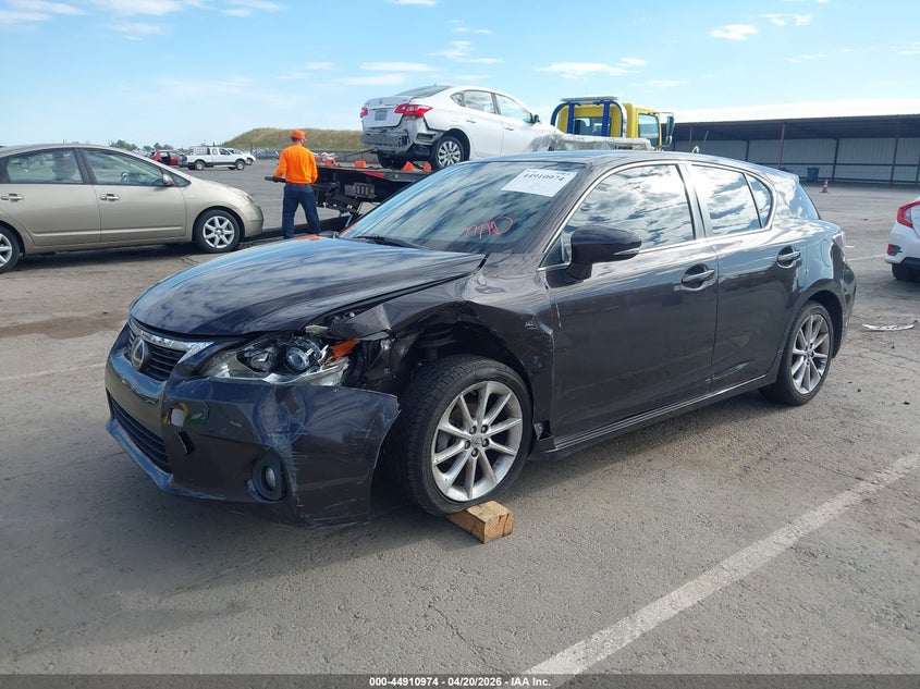 Vin: jthkd5bh5c2107498, lot: 45408343, lexus ct 200h premium 20122