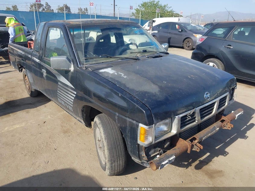 1993 Nissan Truck King Cab Se