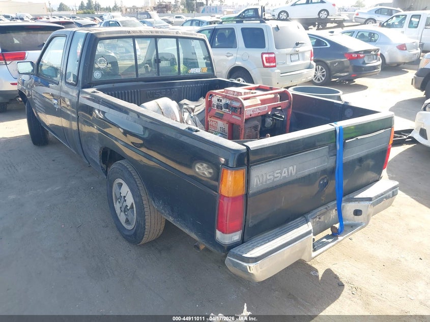1993 Nissan Truck King Cab Se