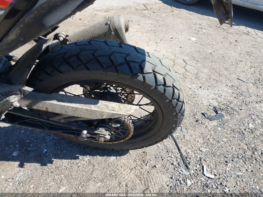 VIN: MD2JGJ402RN215194 2024 KTM 390 ADVENTURE
