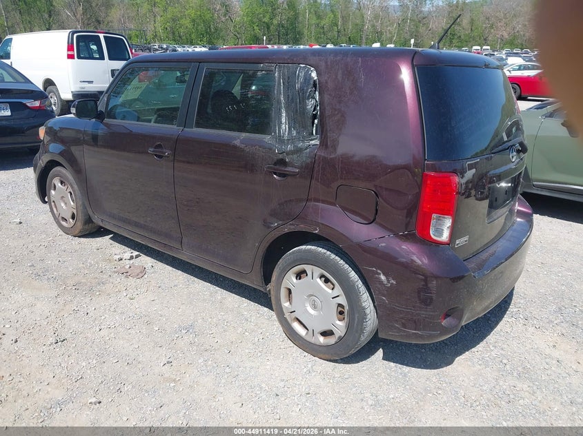 Vin: jtlze4fe1cj010770, lot: 45408789, scion xb 20123