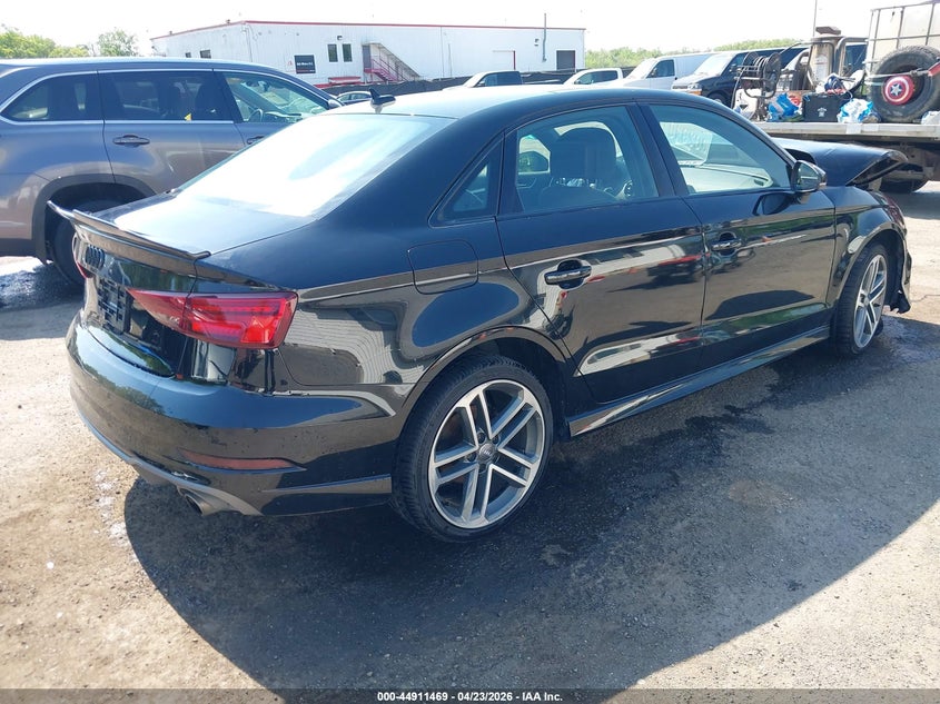 2018 AUDI A3 auction photo 4