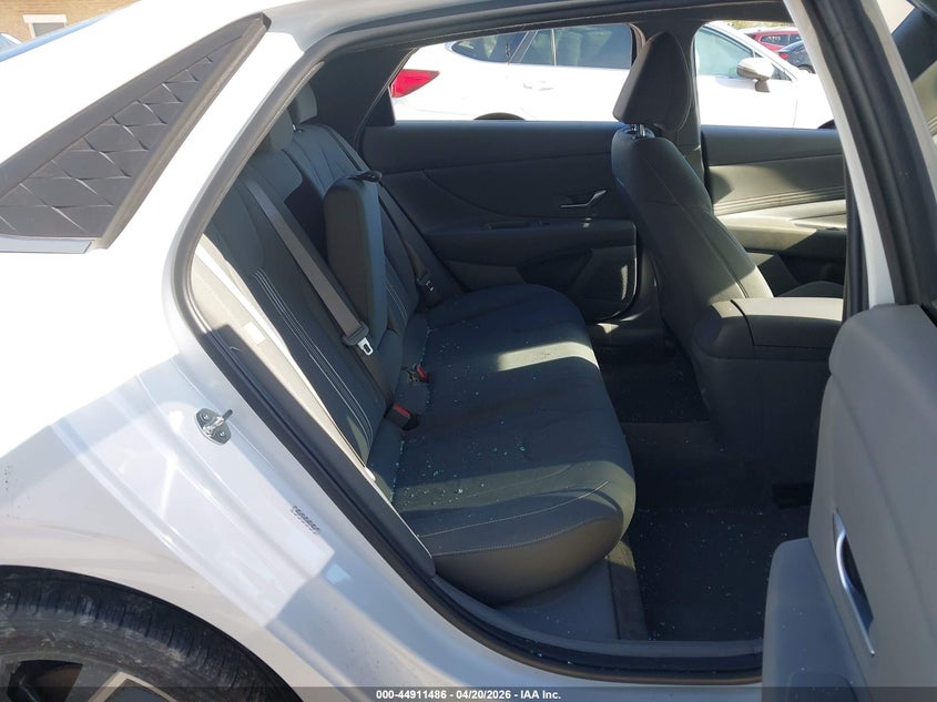 VIN KMHLS4DGXRU678990 2024 HYUNDAI ELANTRA SEL