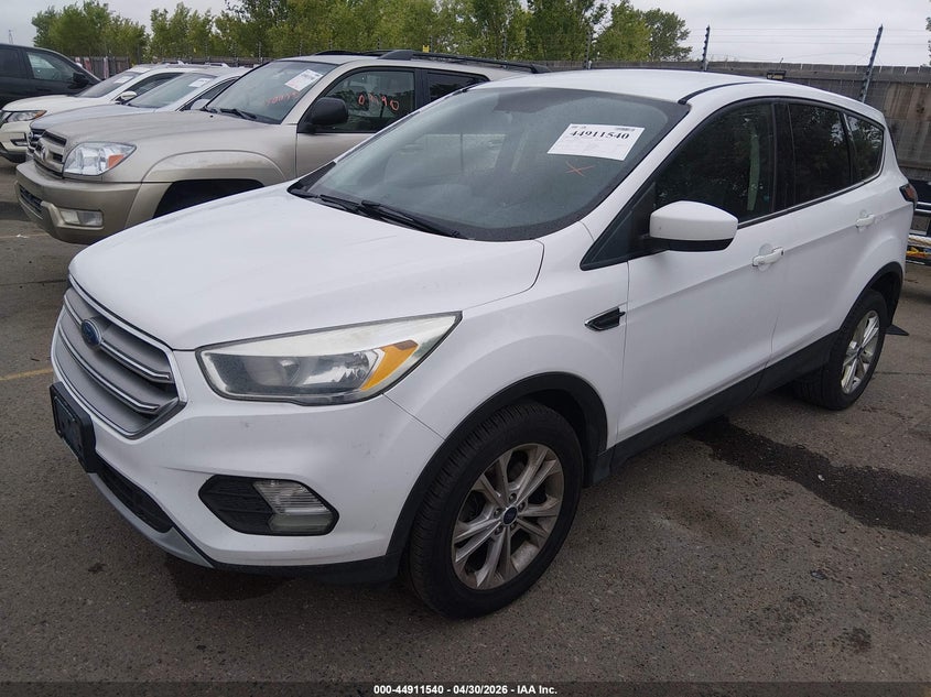 1FMCU9GD8HUD53536 2017 FORD ESCAPE SE photo 1