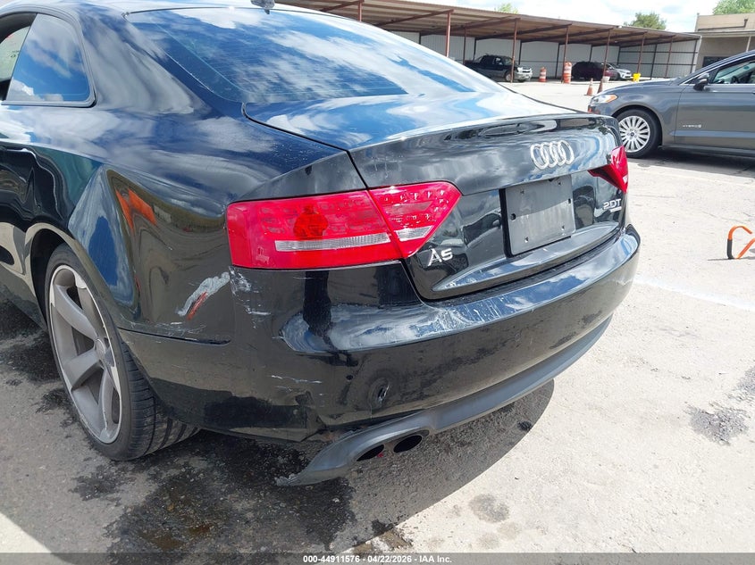 2011 Audi A5 2.0T Premium VIN: WAULFAFR2BA060203 Lot: 44911576