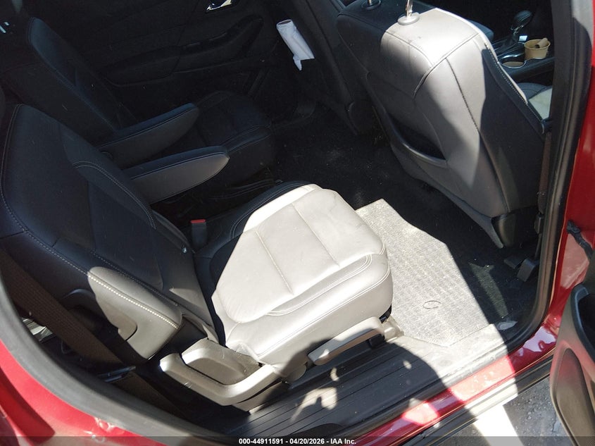 2023 CHEVROLET TRAVERSE auction photo 8