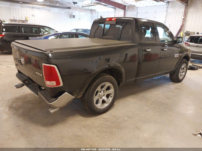 Vin: 1c6rr7jt8fs711688, lot: 45409305, ram 1500 laramie 20154