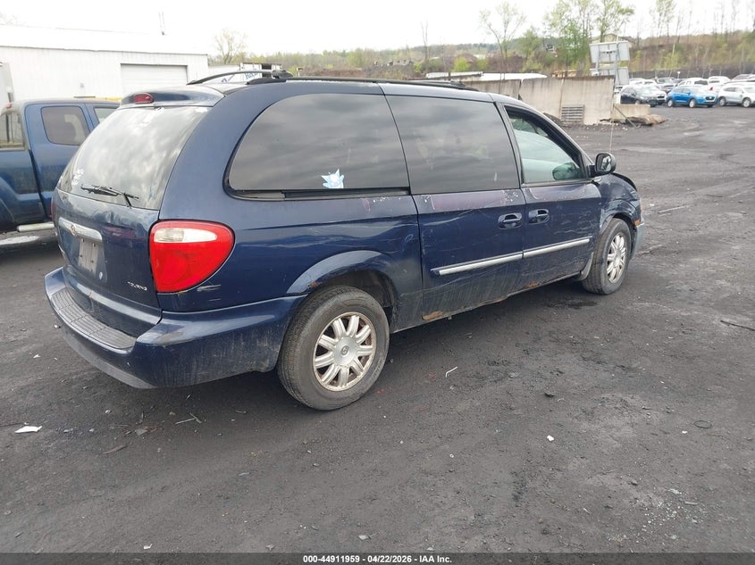 2006 Chrysler Town & Country Touring