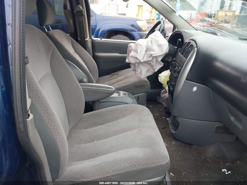 2006 Chrysler Town & Country Touring