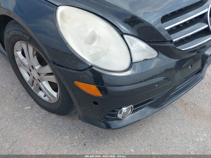 2009 Mercedes-Benz R 350 4Matic VIN: 4JGCB65E49A098693 Lot: 44912046