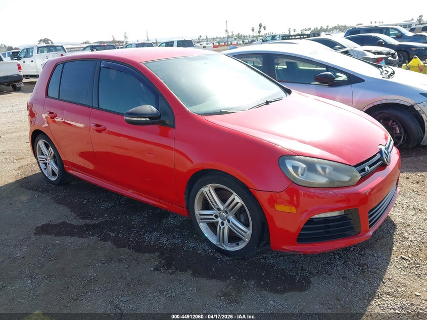 2013 Volkswagen Golf R 4-Door