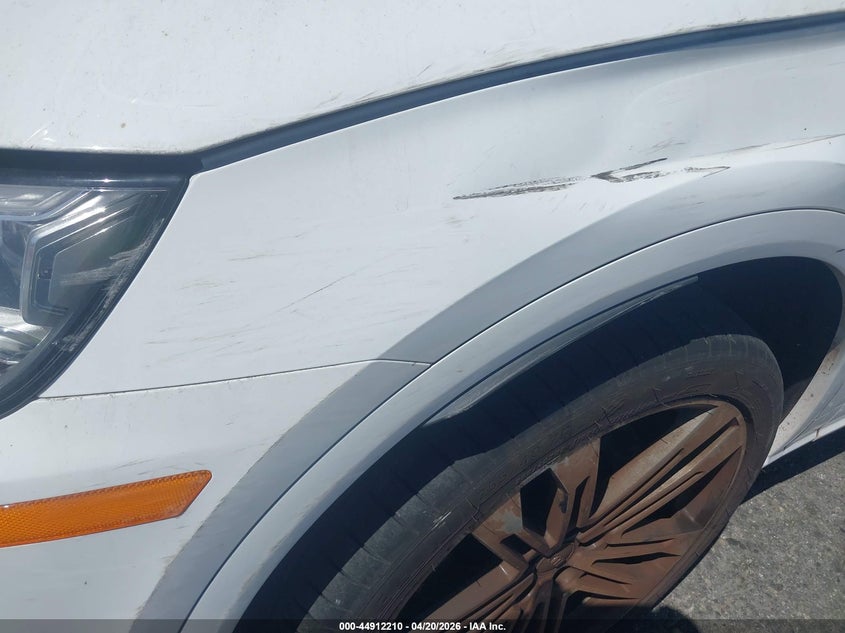 2018 Audi Sq5 3.0T Premium Plus VIN: WA1A4AFYXJ2142416 Lot: 44912210