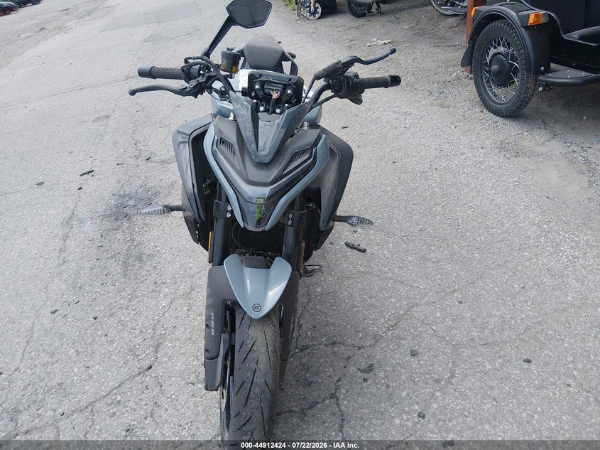 2026 CF MOTO 675SNK auction photo 5