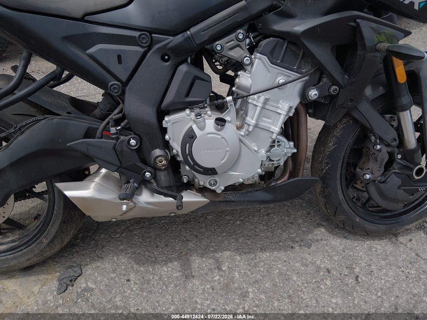 2026 CF MOTO 675SNK auction photo 8