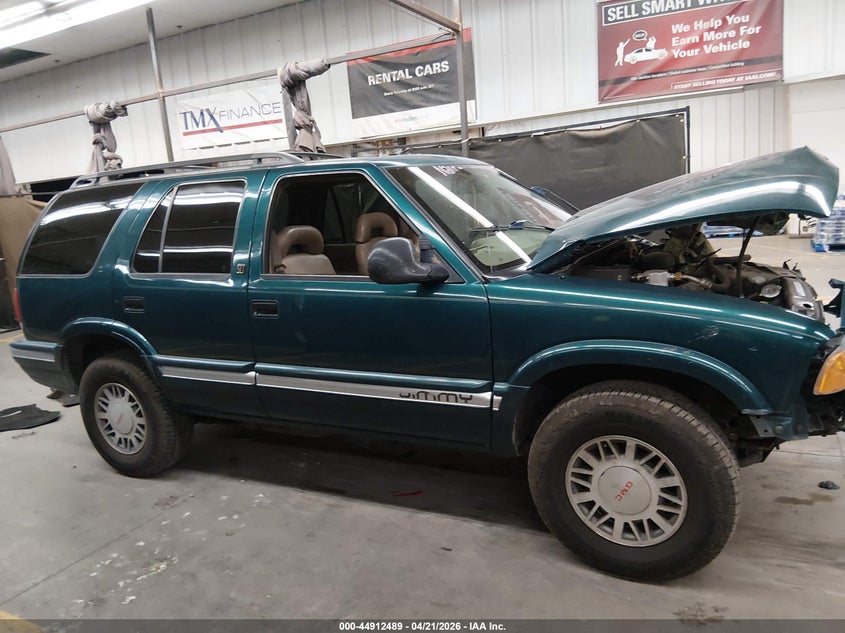 1997 GMC Jimmy Slt VIN: 1GKDT13W3V2555717 Lot: 44912489