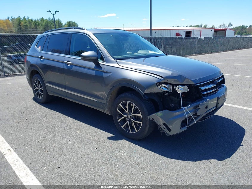 2021 Volkswagen Tiguan 2.0T Se/2.0T Se R-Line Black/2.0T Sel