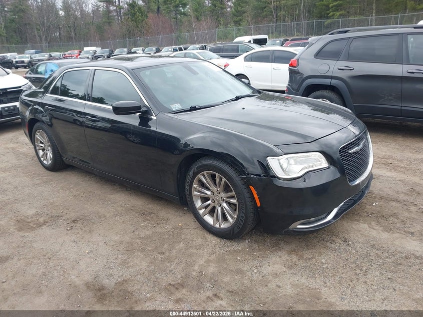 2017 Chrysler 300 Limited