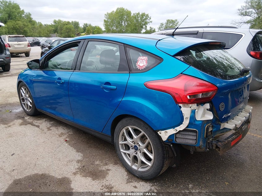 Vin: 1fadp3k2xfl330271, lot: 45409945, ford focus se 20153