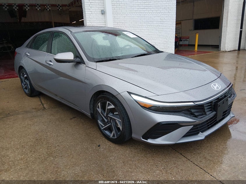 2025 Hyundai Elantra Sel Convenience