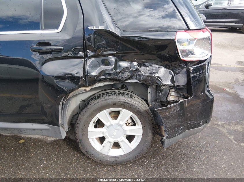 2013 GMC TERRAIN auction photo 6