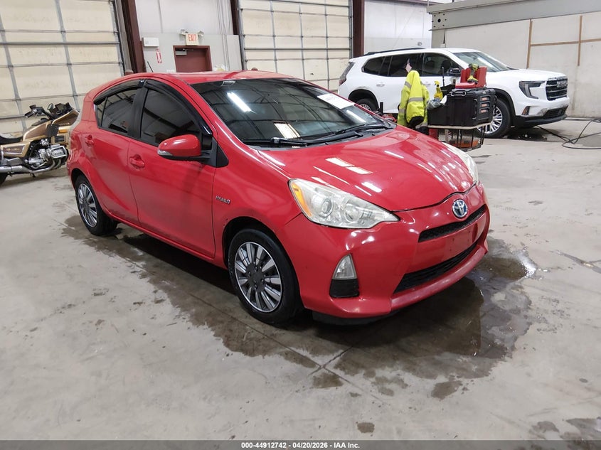 2014 Toyota Prius C Two