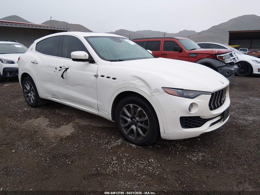2020 MASERATI LEVANTE S