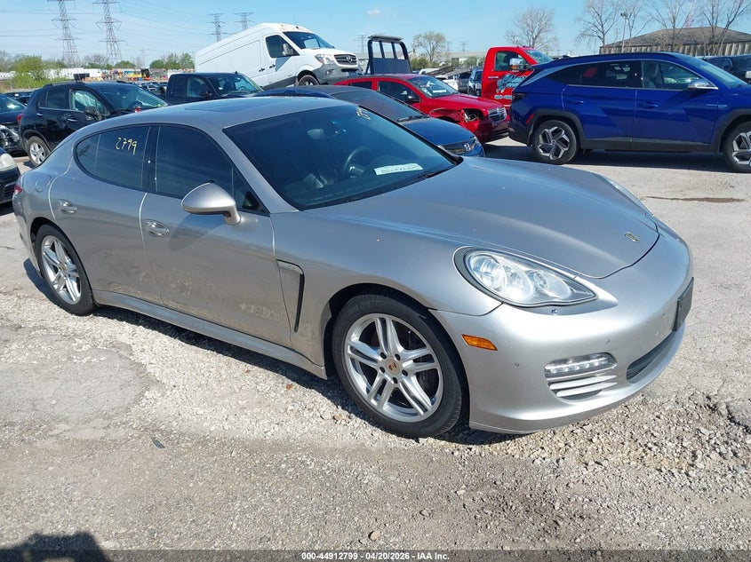 2012 Porsche Panamera 4