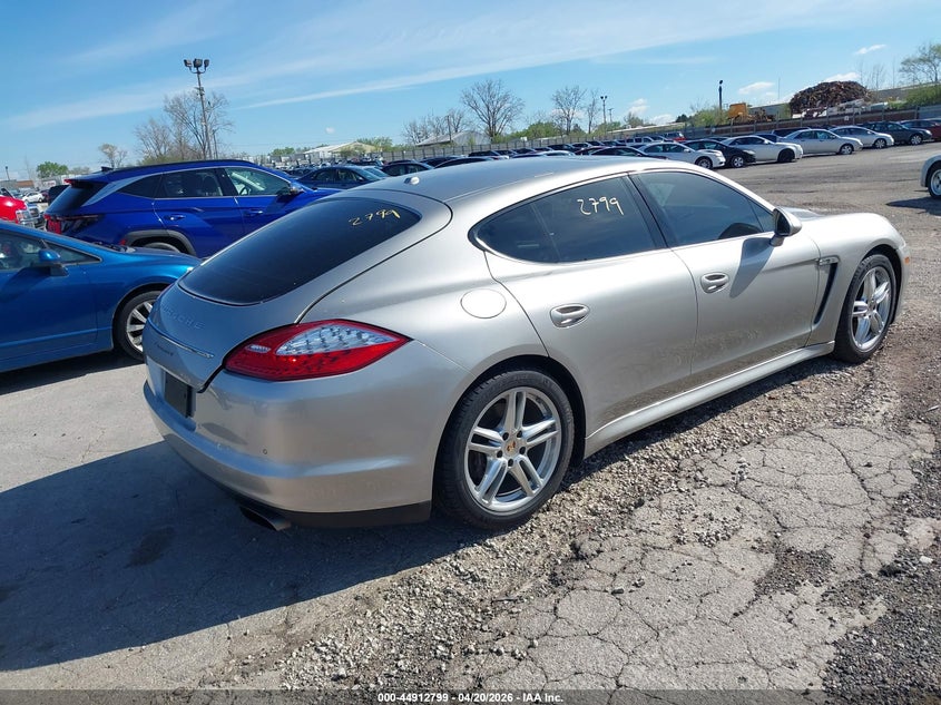 2012 Porsche Panamera 4