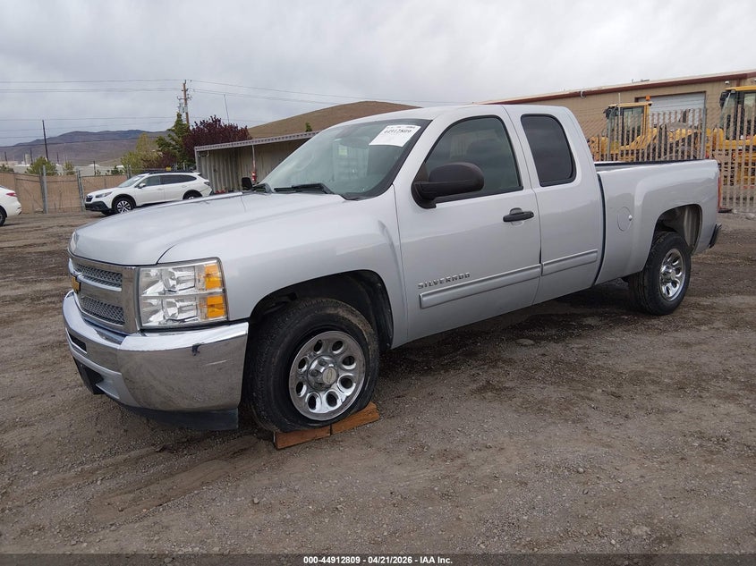 2012 CHEVROLET SILVERADO 1500 auction photo 2