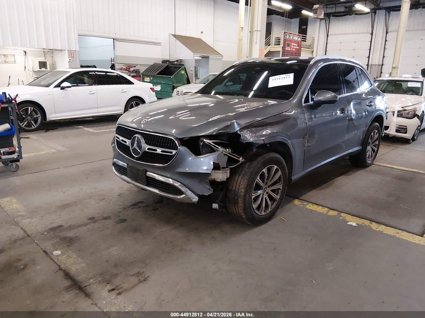 W1NKM4HB0PU025924 2023 Mercedes-Benz Glc 300 4matic Suv photo 1