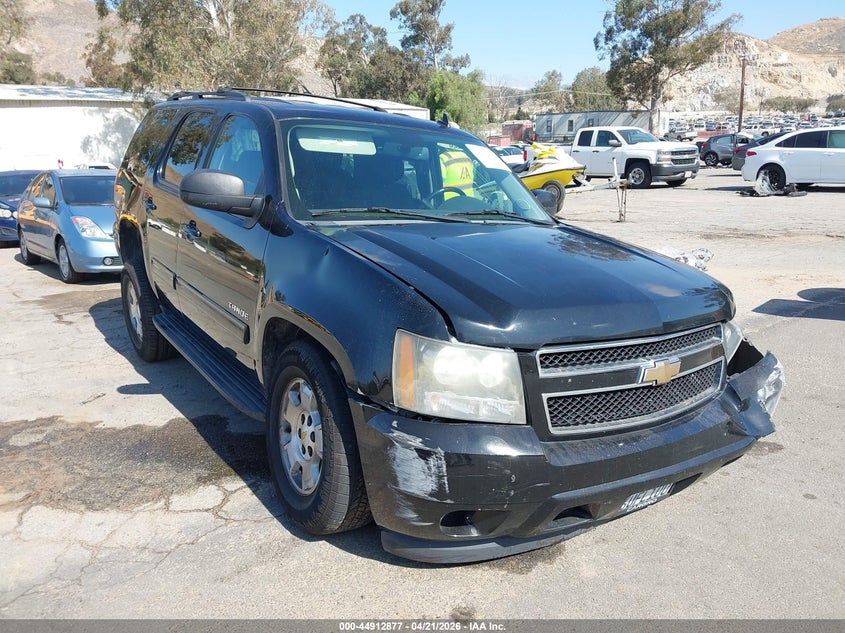 2011 CHEVROLET TAHOE LS