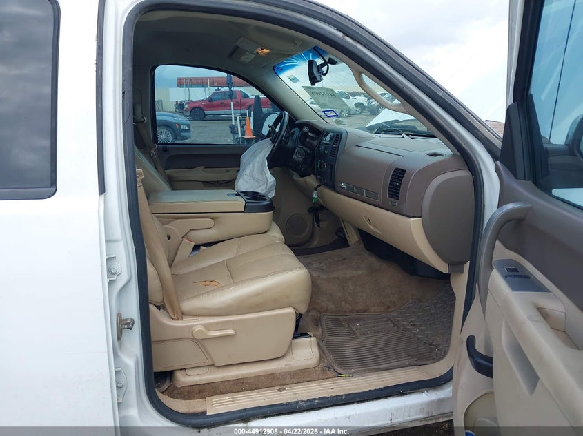 2013 CHEVROLET SILVERADO 1500 auction photo 5