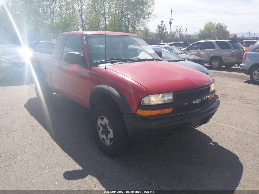 2001 Chevrolet S-10 Ls