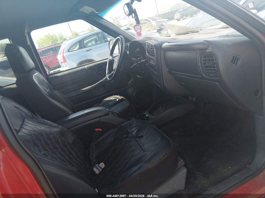 2001 Chevrolet S-10 Ls