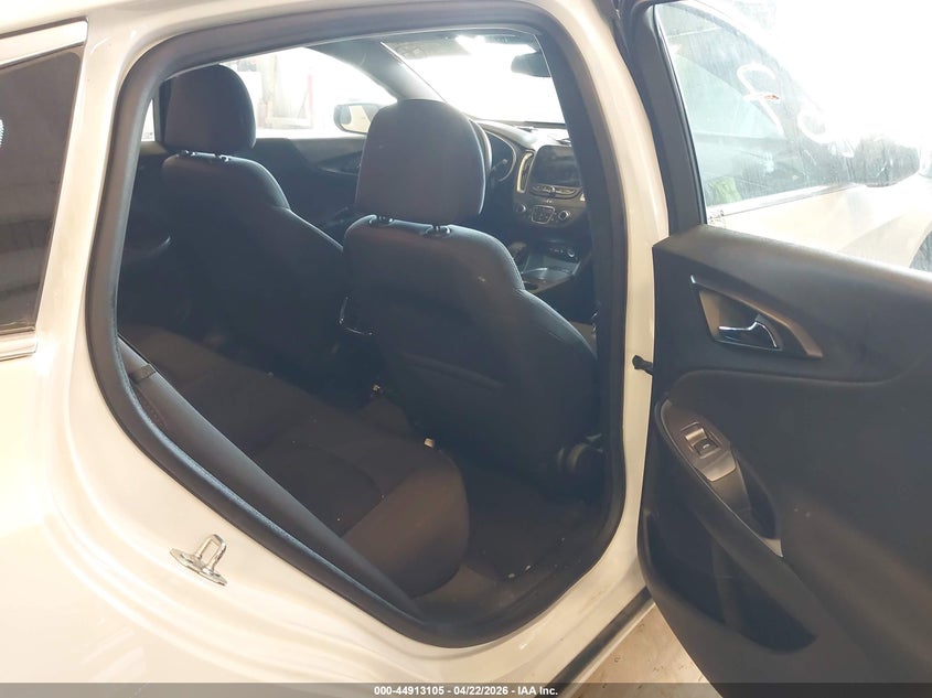 2024 CHEVROLET MALIBU auction photo 8