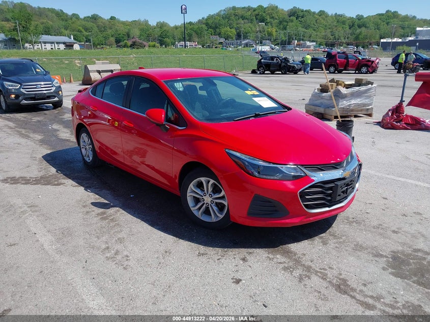 2019 CHEVROLET CRUZE LT