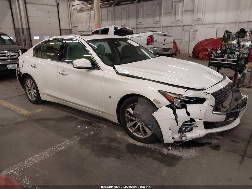2015 INFINITI Q50 PREMIUM