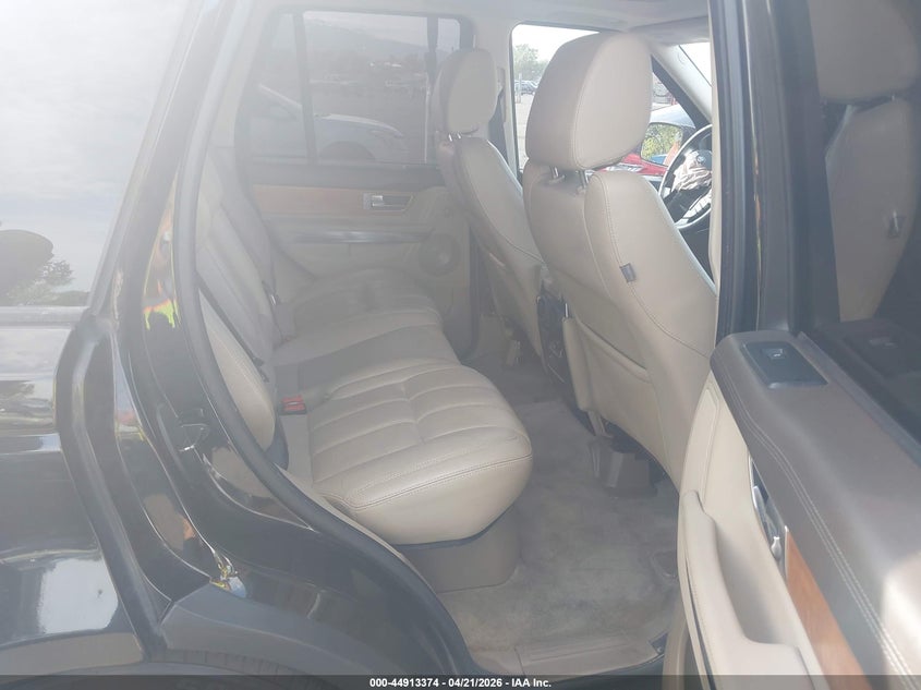 2011 Land Rover Range Rover Sport Hse VIN: SALSK2D46BA701742 Lot: 44913374