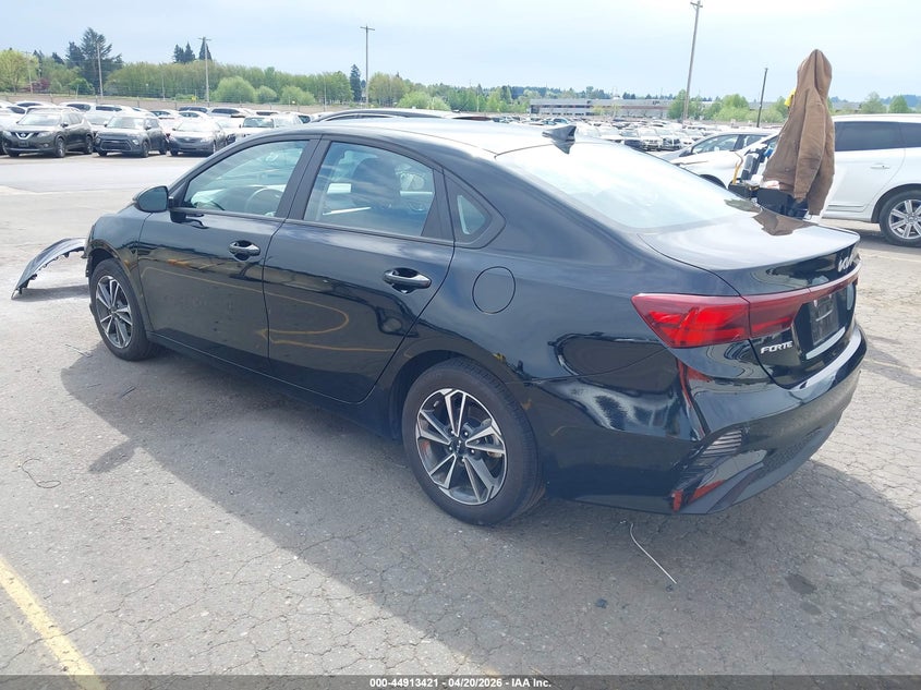 2024 KIA FORTE auction photo 3